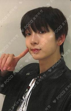 ONE QUESTION Release Event KYRELL photocard image