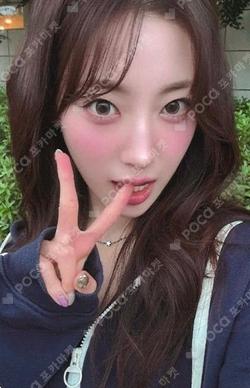 Lovestruck EVERLINE RIINA photocard image