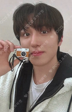 LOVE RACE APPLEMUSIC CHA NI photocard image