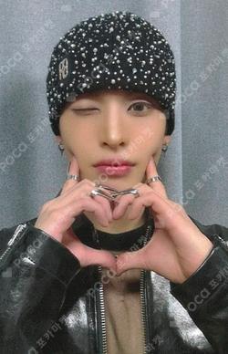 HOUSE OF TRICKY : WRECKING THE HOUSE SOUND WAVE YECHAN photocard image