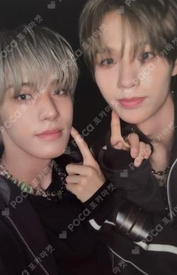 blackout ticket ver. Unit photocard image