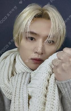 DO IT POP-UP STORE MERCH EVENT LEE KNOW photocard image