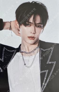 ZEROBASEONE SUNG HANBIN photocard image