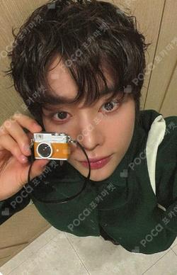 As I am APPLEMUSIC HANBIN photocard image