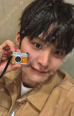 As I am APPLEMUSIC TAERAE photocard image