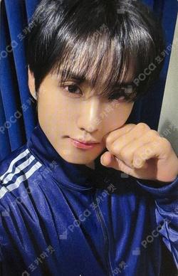 a;effect JUMP UP JACOB photocard image