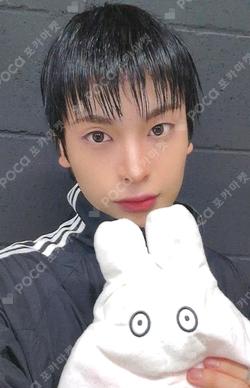 HOUSE OF TRICKY : WRECKING THE HOUSE MAKESTAR YECHAN photocard image