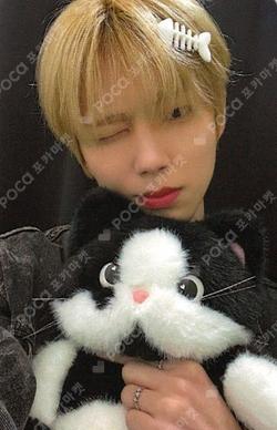 Electric Heart : Born to Glow Hellolive shop MIN HO photocard image