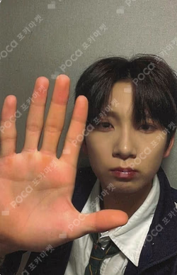 ONE QUESTION Release Event KYRELL photocard image