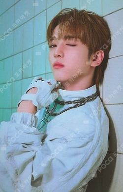 HOUSE OF TRICKY : WRECKING THE HOUSE POCAALBUM YUJUN photocard image