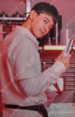 2021 SEASON'S GREETINGS HOTTRACKS