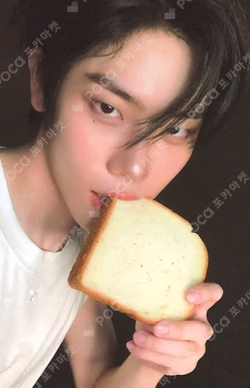 blackout ticket ver. Yeo Jun Jang photocard image