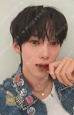 LOUD & PROUD APPLEMUSIC LUCKY DRAW KAMDEN photocard image