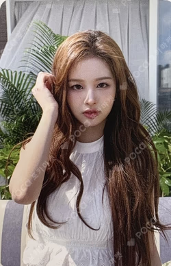 NMIXX 1ST FAN MEETING 'NSWER VACATION' PLUSH COLLECT BOOK