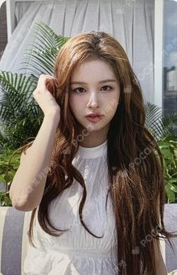 NMIXX 1ST FAN MEETING 'NSWER VACATION' PLUSH COLLECT BOOK SULLYOON photocard image