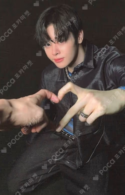 blackout ticket ver. Ma Jingxiang photocard image