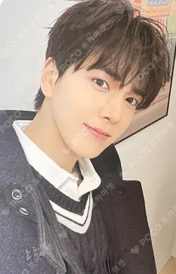 a;effect EVERLINE YOUNGHOON photocard image