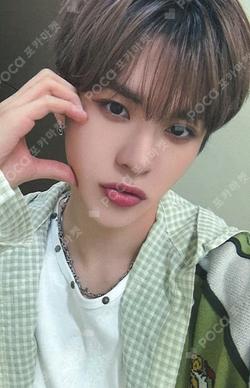 Youth Chapter 3 : ROMANTIC YOUTH fromm store