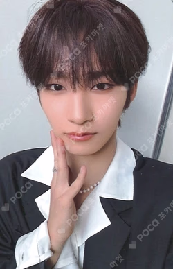 Youth Chapter 3 : ROMANTIC YOUTH MOKKET SHOP JEFF photocard image