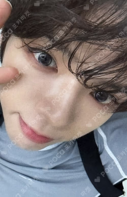 LOUD & PROUD SOUND WAVE BRIAN photocard image