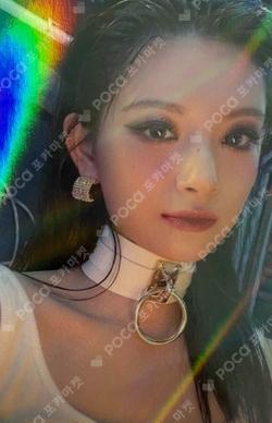 RETURN OF THE GIRL GALAXY ver. FIRST PRESS ONLY YIREN photocard image