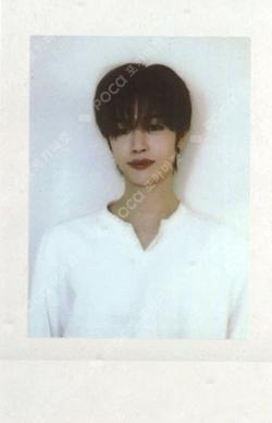 CLOSE YOUR EYES 1ST FANMEETING [CLOSER MOMENTS] IN SEOUL RINGER T SHIRT Ma Jingxiang photocard image