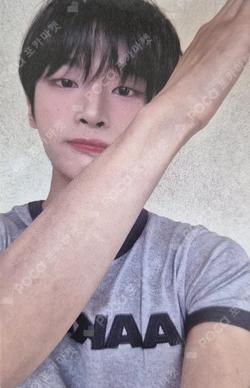 ONE FACT JUMP UP Ye Dam photocard image