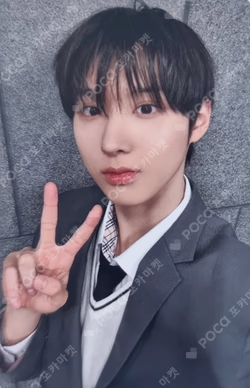 My First Flip MAKESTAR Juwang photocard image