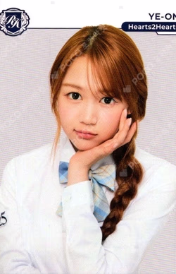 TELECA COLLECTION CARD 2025 K-POP ROOKIE BASE