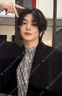 DO IT TOWER RECORDS LUCKY DRAW I.N photocard image