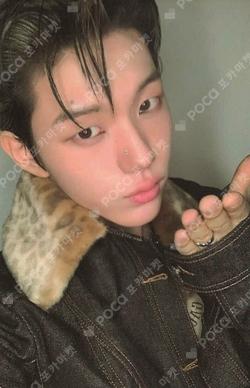 blackout ticket ver. Kyoung Bae Seo photocard image