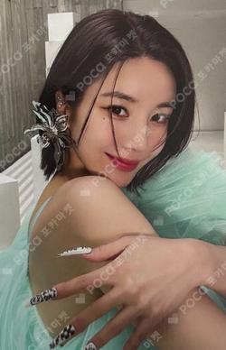 Color KWONEUNBI photocard image