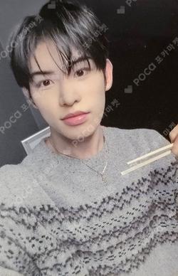 My First Flip ITTA Minje photocard image