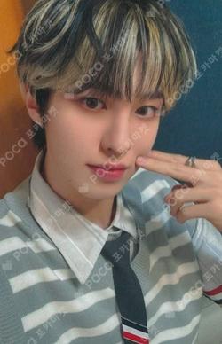 Youth Chapter 3 : ROMANTIC YOUTH fromm store AYDEN photocard image