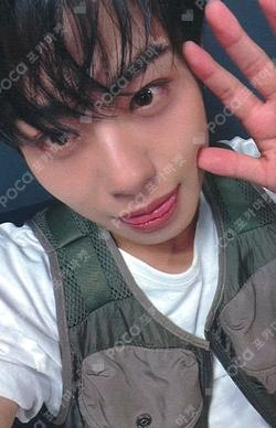 LOVE ANECDOTE(S) JUMP UP KEITA photocard image