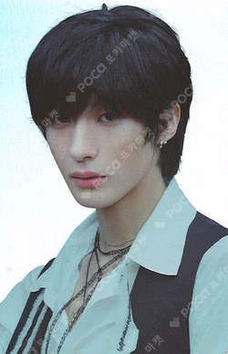 Silence: Inside the Fame POSTCARD + HOLOGRAM PHOTO CARD SET ANTON photocard image