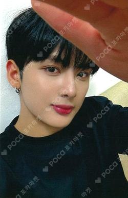 UNDENIABLE JUMP UP LINGQI photocard image