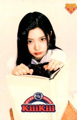 TELECA COLLECTION CARD 2025 K-POP ROOKIE BASE KYA photocard image