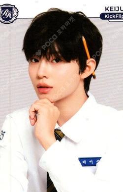 TELECA COLLECTION CARD 2025 K-POP ROOKIE BASE Keiju photocard image