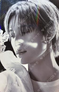 Eternal White HOTTRACKS YANGYANG photocard image