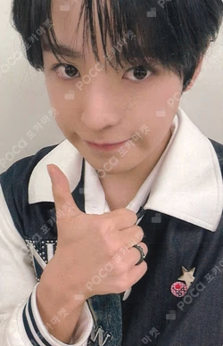 NCT YUSHI photocard image