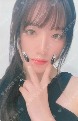 2 YIZHIYU SHUHUA photocard image