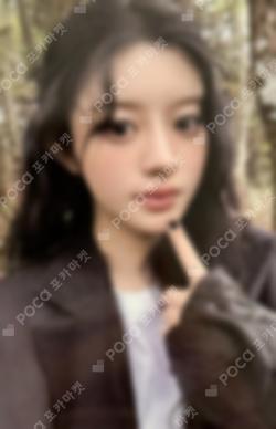NOT CUTE ANYMORE WEVERSE LUCKY DRAW MINJU photocard image