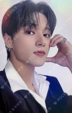 ATEEZ VR CONCERT : LIGHT THE WAY WOOYOUNG photocard image