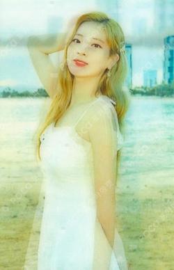 Twaii's Shop LENTICULAR PHOTOCARD DAHYUN photocard image