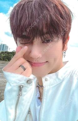 UNBROKEN SILENCED VER. MINKYUN photocard image