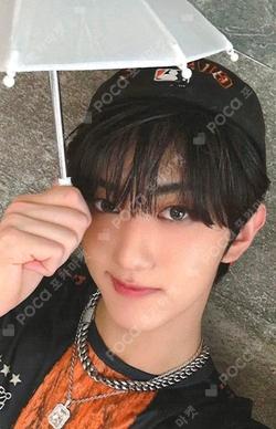 YOUNI-T MAKESTAR KYUNGMUN photocard image