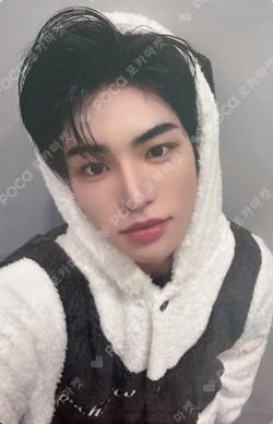 My First Flip MAKESTAR Minje photocard image