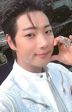 UNBROKEN SILENCED VER. E-TION photocard image