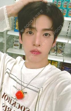 Dare to Crave IDOUSTAGE ALLEN photocard image